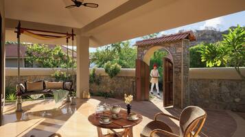Garden Cottage | تناول الطعام بالخارج