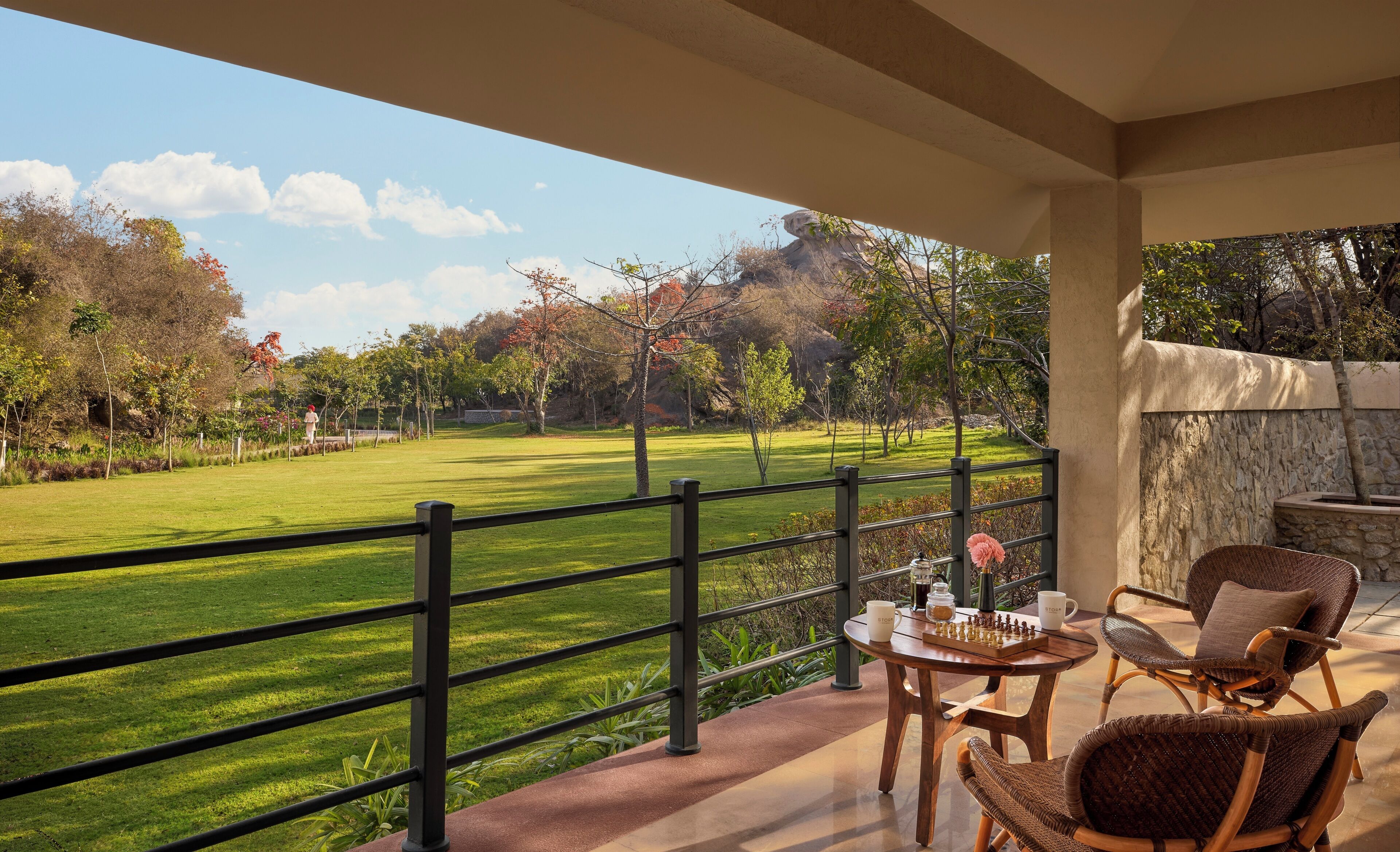 Plunge Pool Cottage | Terras