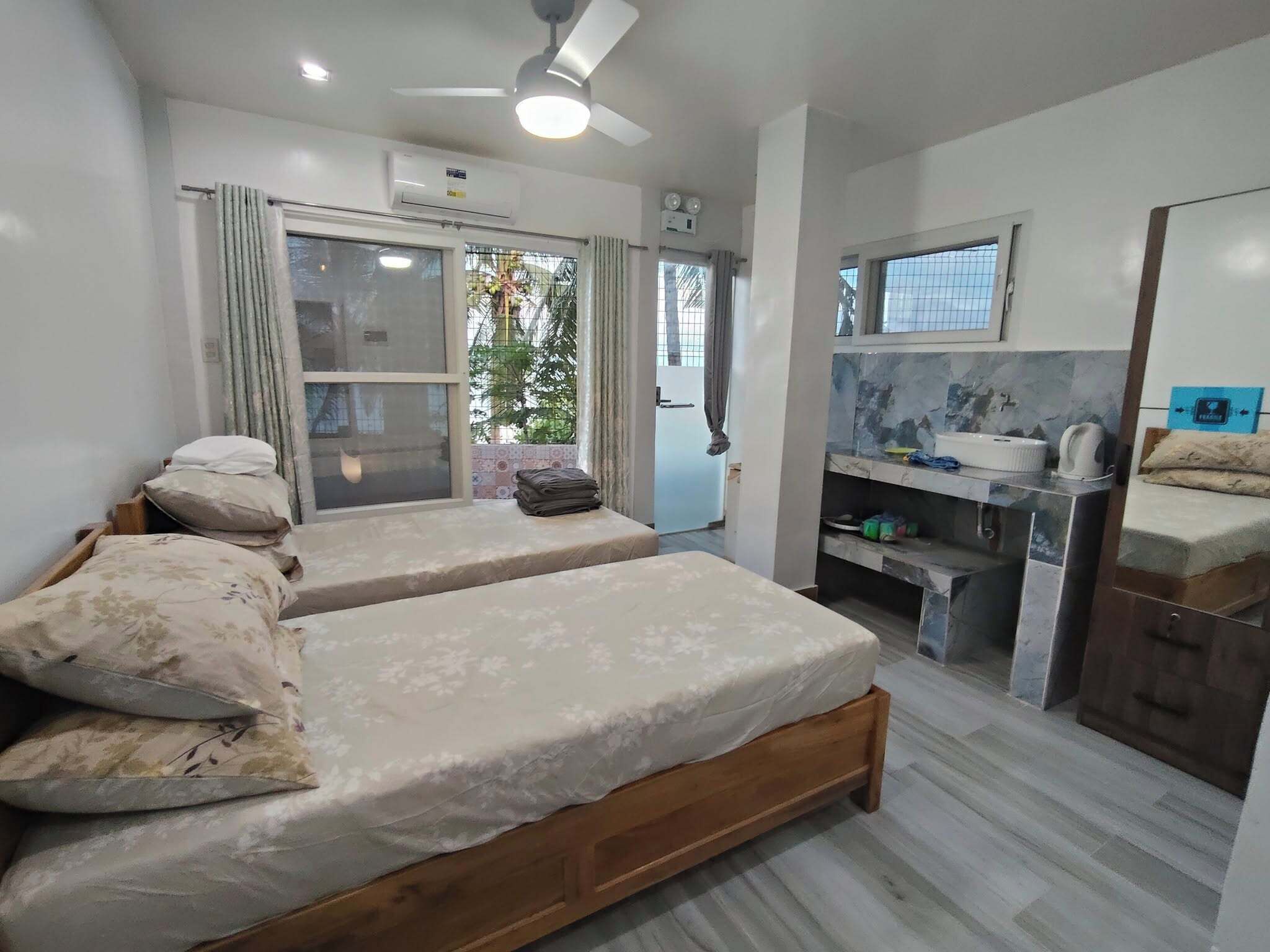 Habitación con 2 camas individuales