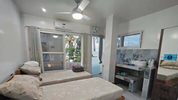 Habitación con 2 camas individuales