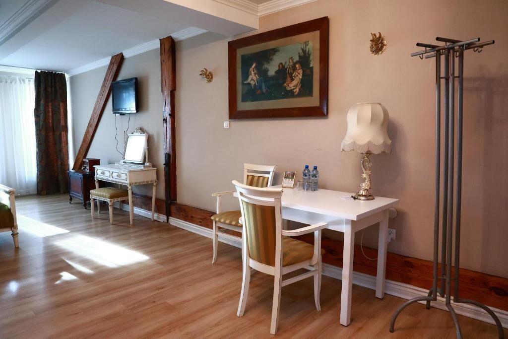 Quarto casal luxo | Wi-Fi de cortesia