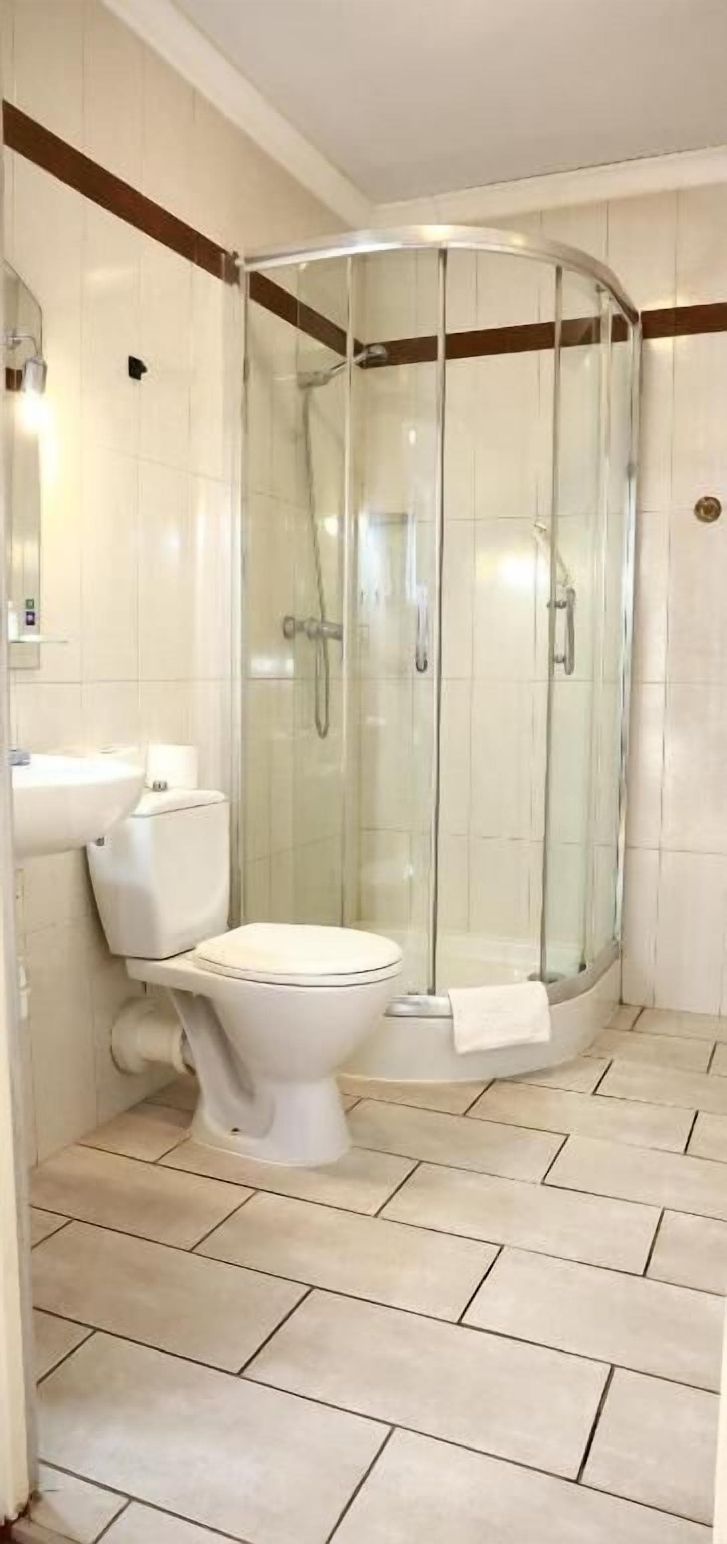 Chambre économique double | Salle de bain