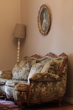 Standard Apartment | Living area - Pałac Biedrusko (Biedrusko)