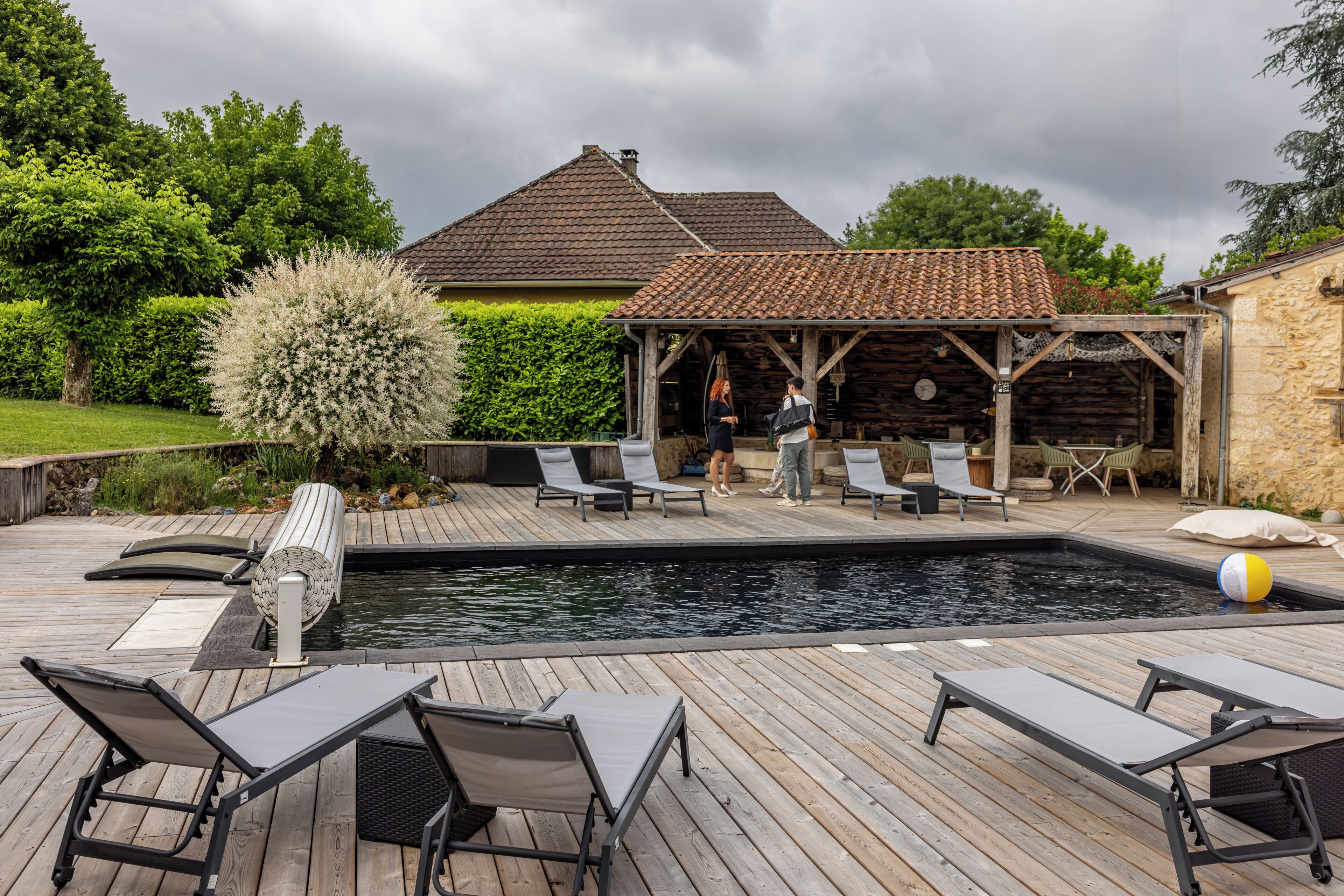 บริเวณภายนอก