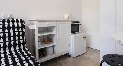 Room-relax and Retreat Studio Flat