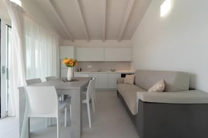 Panoramic Penthouse, Sea View | Interior