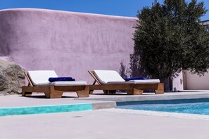 Pool - Villa Avillia - sunset views by Fiomavi (Naxos)