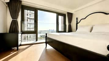 Loftsrom – superior, 3 soverom, kanalutsikt