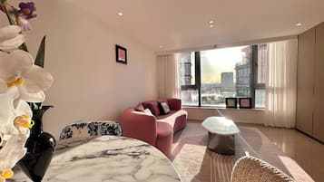 Loft superior, 3 habitaciones, vistas al canal | Zona de estar
