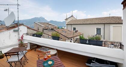 Homestay „Residenza Tre Cuori“ mit Seeblick, WLAN und Klimaanlage