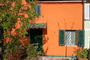 Exterior detail - S360 - Sirolo, townhouse with patio (Sirolo)