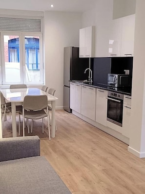 House | 1 bedroom - Le Cantin 4 Pers Wifi Courette Bollaert (Lens)
