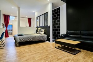 Studio - Baignoire Blaneo Sauna 10 Minutes de la Gare (Tourcoing)