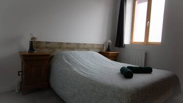 2 bedrooms