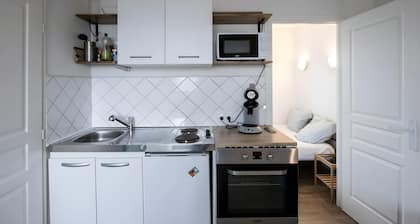 T2 Calme Proche de la Citadelle