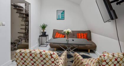 Daisy-gares Grd Palais Zenith Centre a Deux Pas