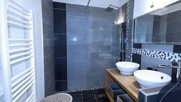 House | 2 bedrooms