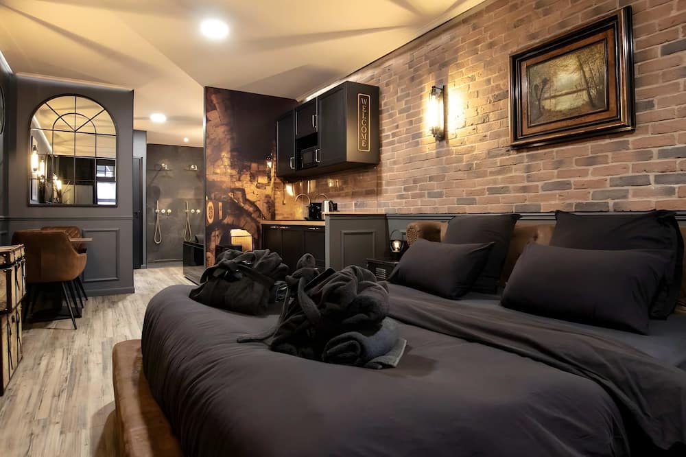 La Suite des Arcades Grand Place Sauna et Balneo