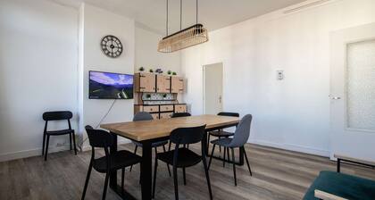 Cosy Place d Armes au 3eme Etage
