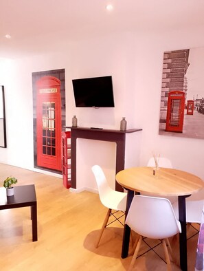 House - Le British Lensois Wifi Bollaert 4pers (Lens)