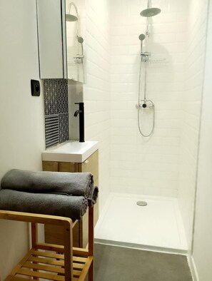 1 bedroom - Le British Lensois Wifi Bollaert 4pers (Lens)