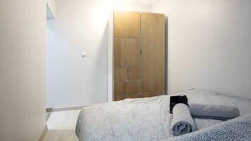 House | 2 bilik tidur