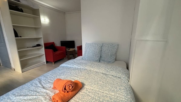 Room - Petit Studio au 1er du th tre (Arras)