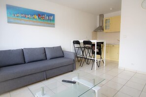 Apartment | 1 bedroom - Vue sur le Clocher in Lens (Lens)