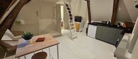 House | 1 bedroom