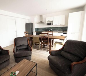 House - Chez Jean Hyper Centre 4 Chambres Wifi 8 Pers (Lens)
