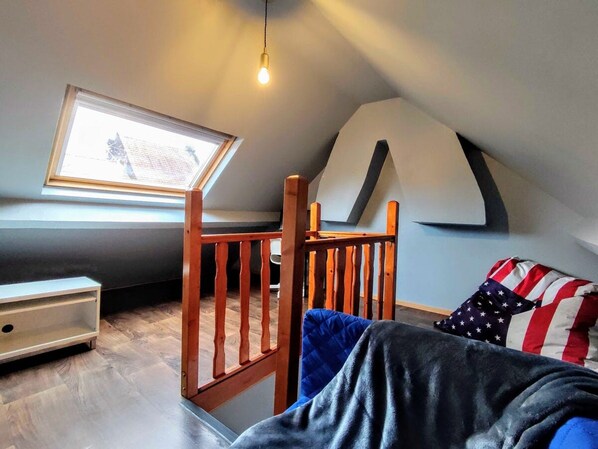 6 bedrooms - Maison du Monde - Spacieuse et Agreable Maison (Croix)