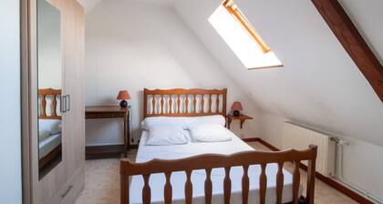 Gite de Campagne Wifi 12 Pers Parking Gratuit