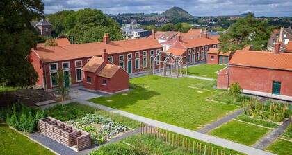 Chez Rosalie et Jacob - la Cite des Electriciens