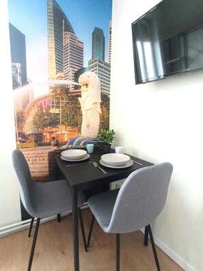 Apartment - Studio Tout Quip Wifi Gratuit (Roubaix)