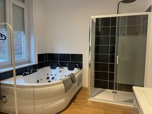 House - Le Nid Cosy 3 Baln o et Wifi (Tourcoing)