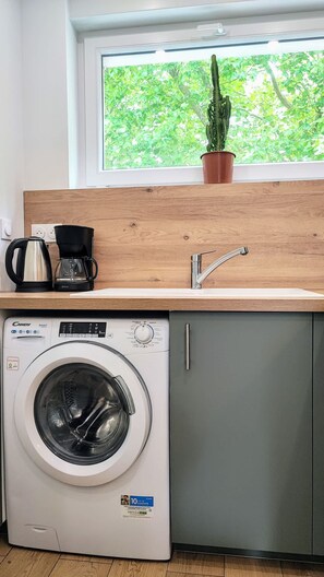 Apartment - HUN - 59rbx-rsg14-salengro Salengro - Appartement Haut Standing Parking Priv (Roubaix)