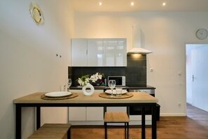 House | 1 bedroom - En d Placement 2 Wifi 10 Minutes de la Gare (Tourcoing)