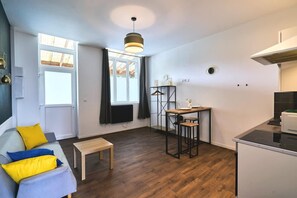 House | 1 bedroom - En d Placement 2 Wifi 10 Minutes de la Gare (Tourcoing)