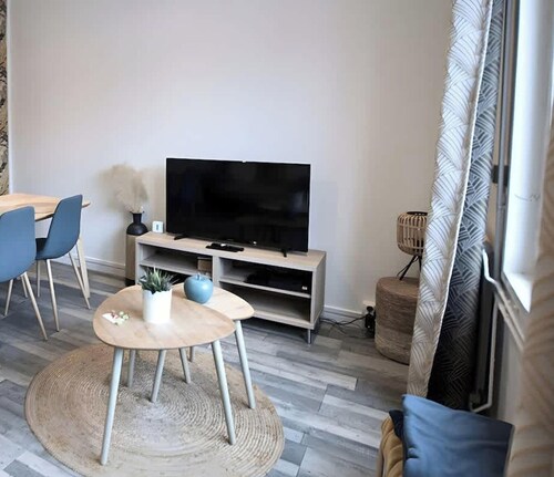 La Maison Citadine Garage Wifi Lavelinge 4pers