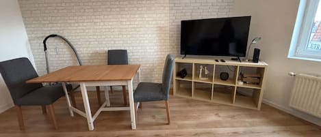 House | 1 bedroom