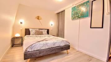4 bedrooms