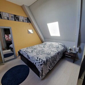 Room - La maison aux palmiers, swimming pool, spa (Sorigny)