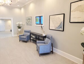 Interior - Brighton 1208G Ocean view studio (Myrtle Beach)