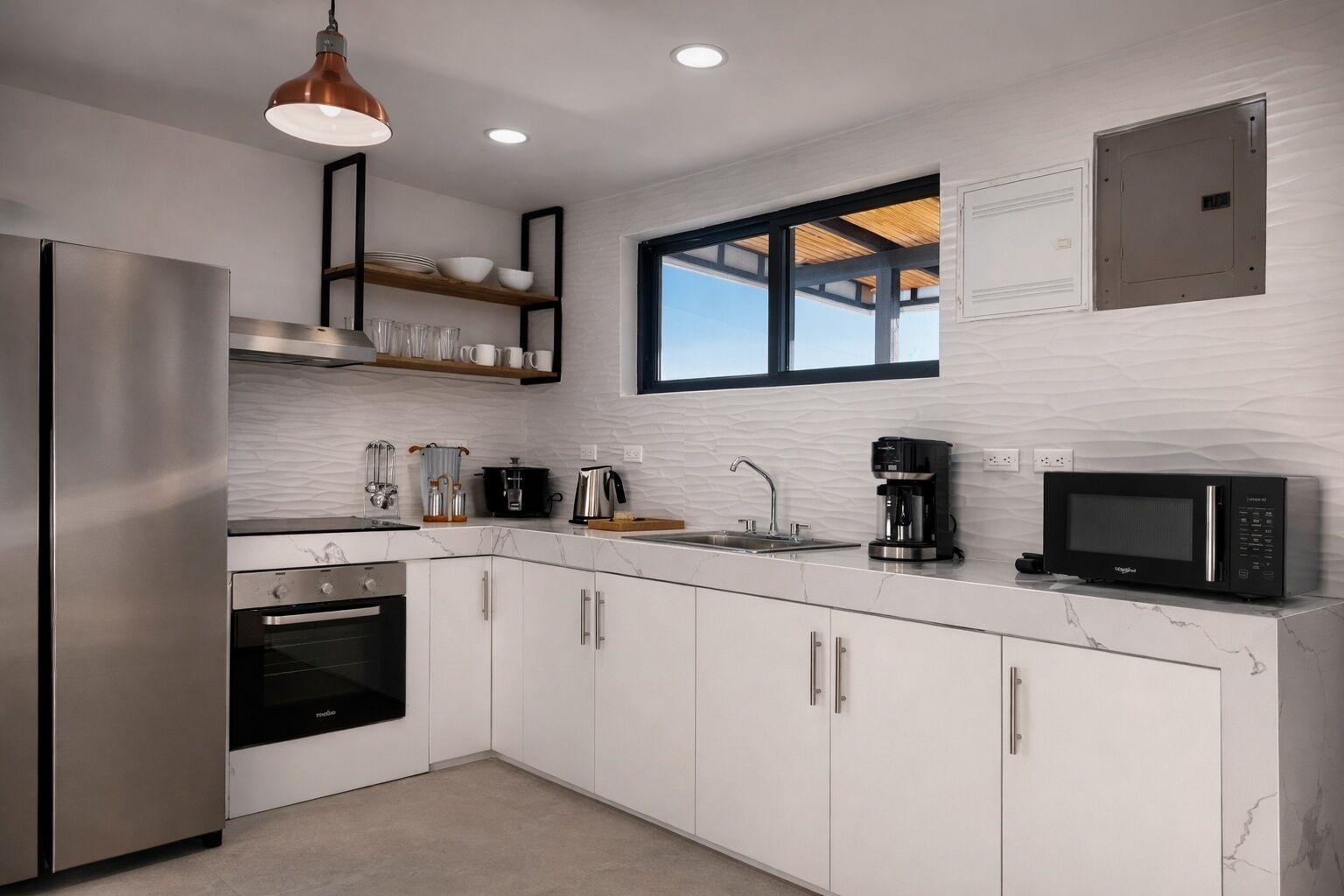 Fridge, microwave, oven, stovetop