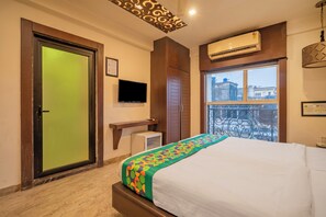 Deluxe Double Room | Iron/ironing board - Treebo Ivory Inn (Kolkata)