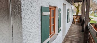 Families, Quiet, Terrace, Parking lot, Pet-friendly, Restaurant, Beer garden