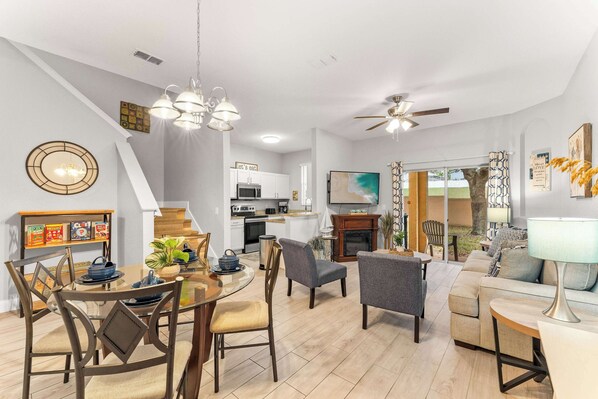 Townhome, Multiple Beds, Patio, Garden View (Palm Garden at Regal) | Interior - Palm Garden at Regal Palms (Davenport)