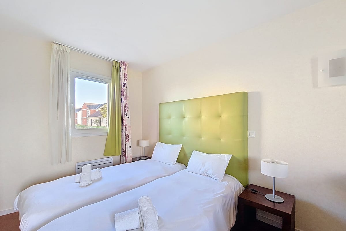 Studio, 2 lits une place