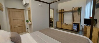 ELEGANT APATMENT IN URBANIA'S HISTORIC CENTER, MARCHE-PICCOLPASSO20