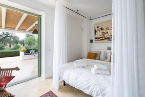 2 camere, ferro/asse da stiro